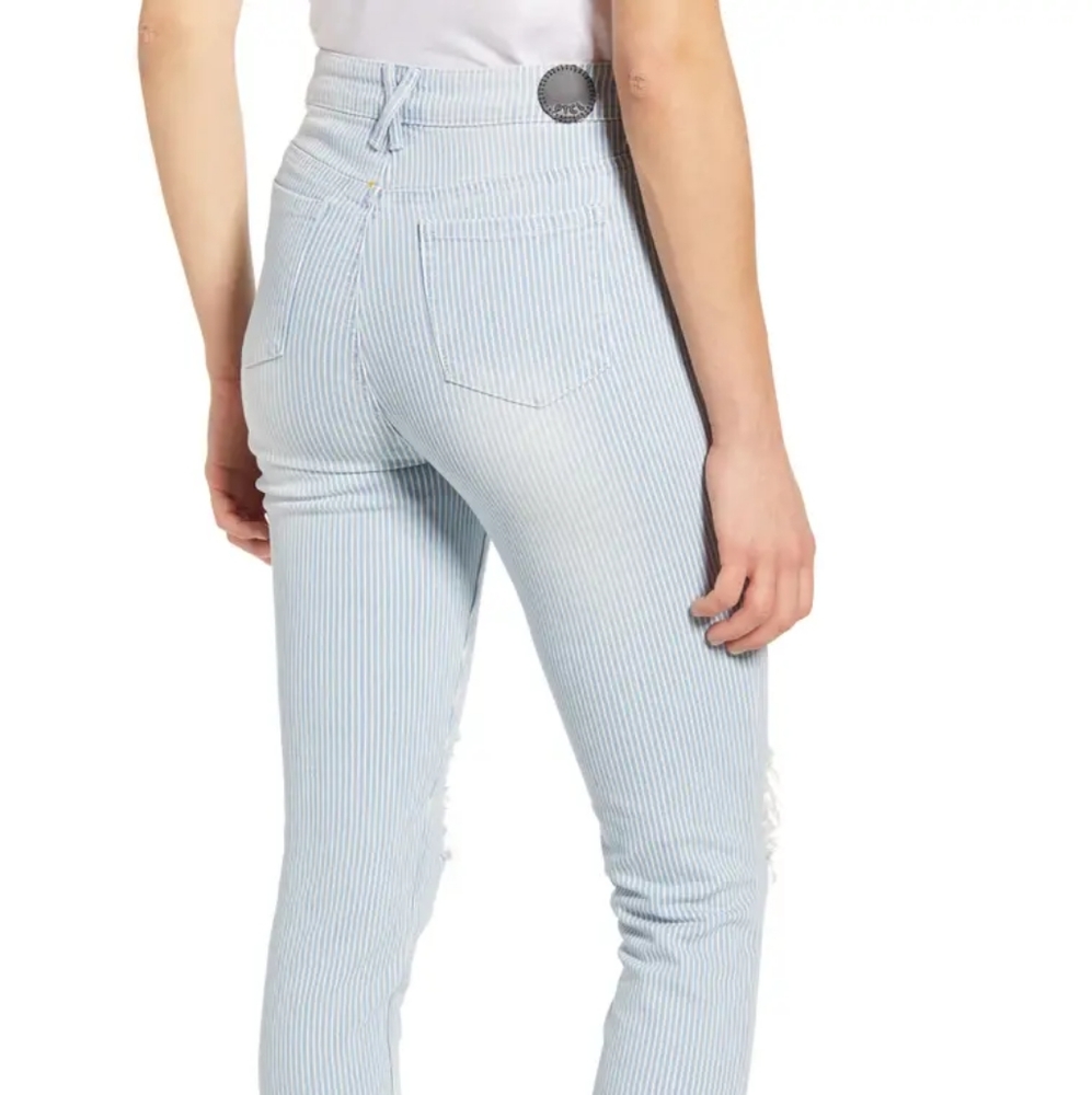 Jeans - Picture 3 of 9